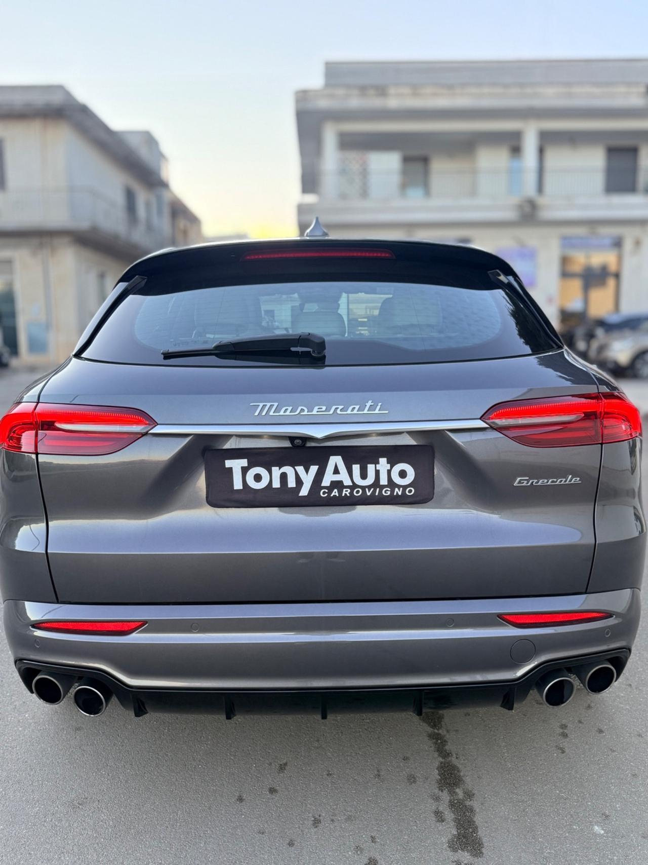 Maserati Grecale MHEV (BENZINA/ELETTRICXA) 300 CV GT ,VIRTUAL COCKPIT,LUCI SOFFUSE,APPLE CARPLAY,TELECAMERA