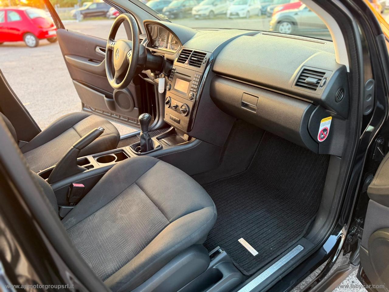 MERCEDES-BENZ A 160 BlueEFFICIENCY Special Edition