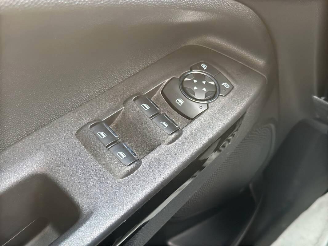 Ford EcoSport 1.0 ecoboost ST-Line s&s 125cv CON CARPLAY