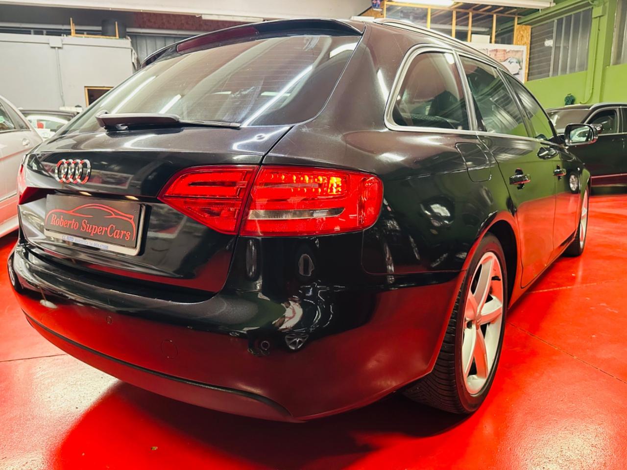 Audi A4 Avant 2.0 TDI 143CV 6Marce S-Line
