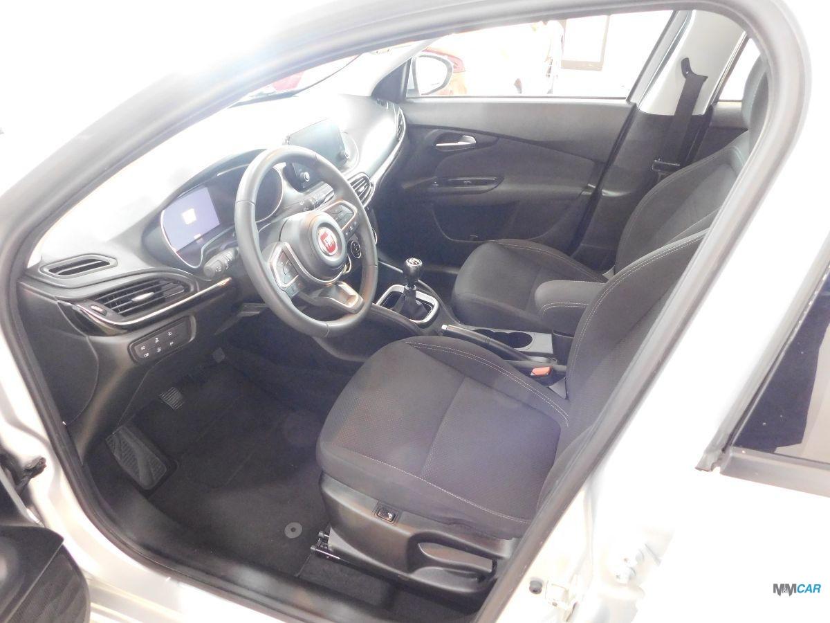 FIAT - Tipo - 1.6 Mjt S&S SW Easy Business