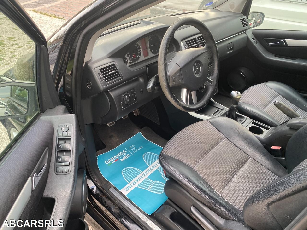 MERCEDES - Classe B - 180 CDI Premium - NEOPATENTA