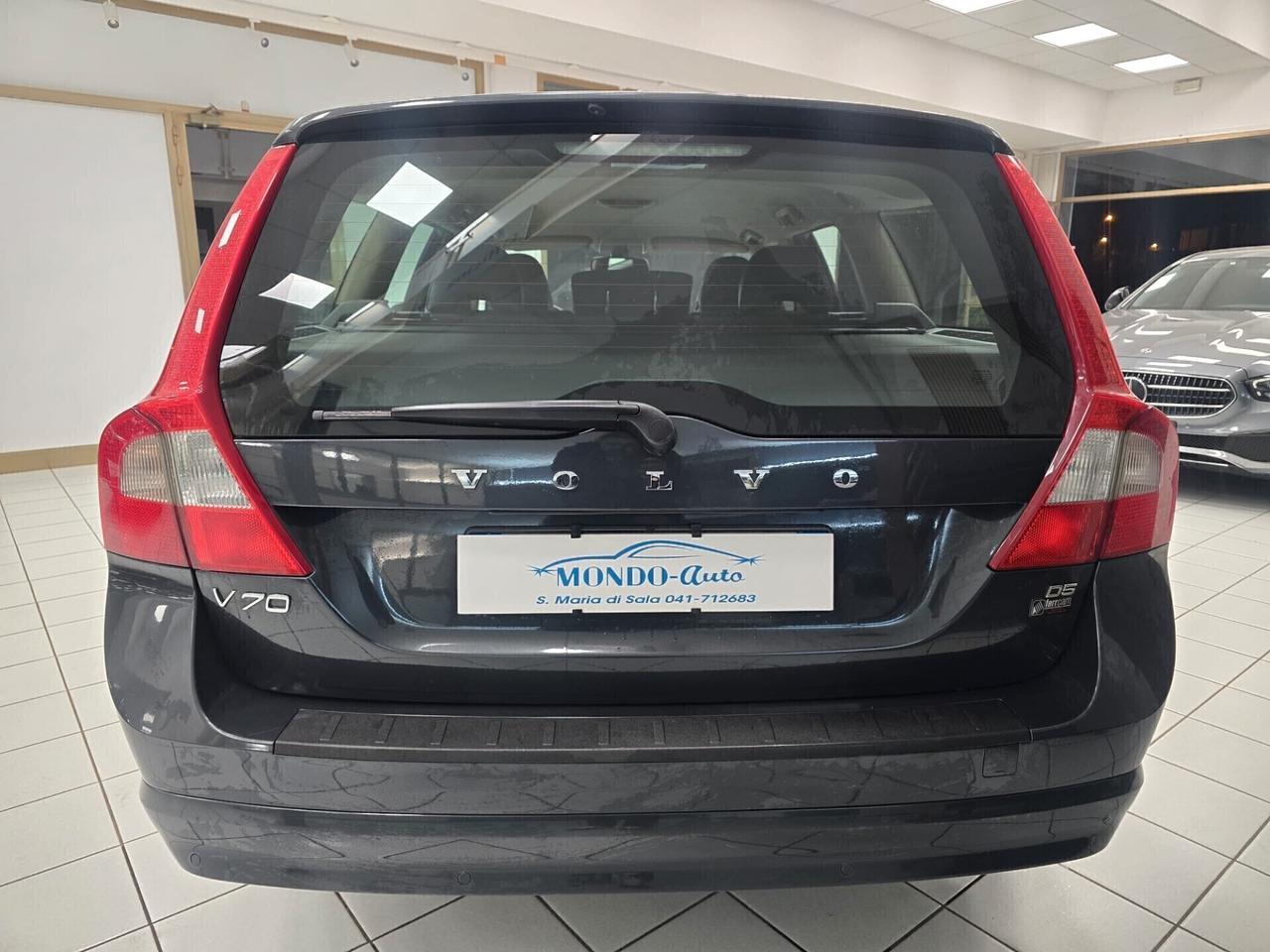 Volvo V70 2.4 d5 185 cv Momentum 2009