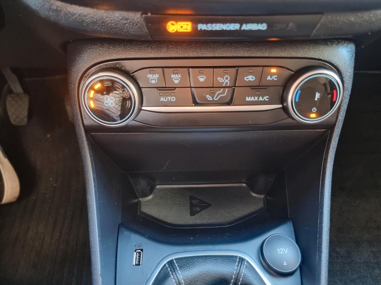 Ford Fiesta Active 1.0 Ecoboost 125 CV ITALIANA NON OBBLIGO FINANZIAMENTO