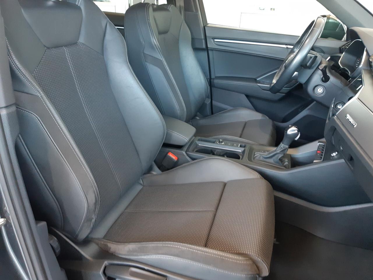 Audi Q3 40 TDI quattro S tronic S line edition