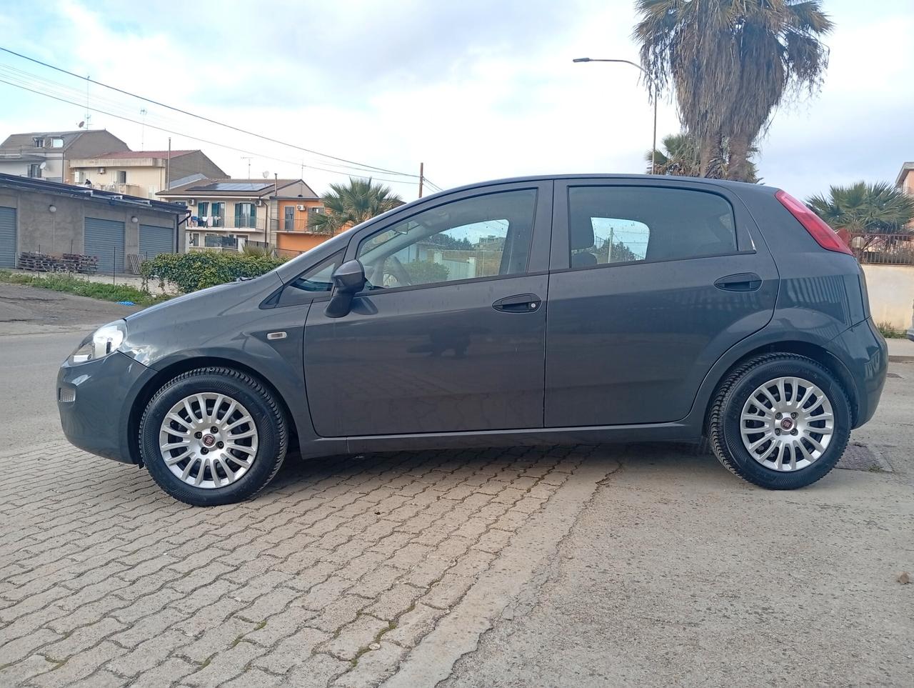 Fiat Punto 1.2 8V 5 porte Street