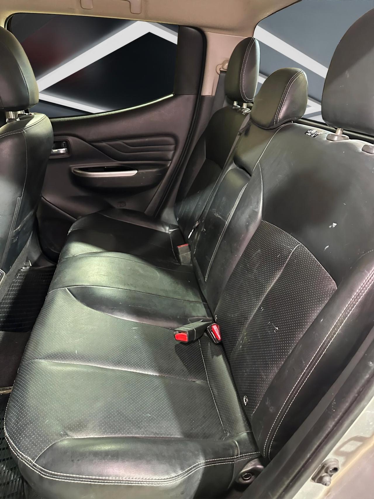 Mitsubishi L200 d. cab 2.3d Diamond Pack 2 Intouch 4wd 150cv auto