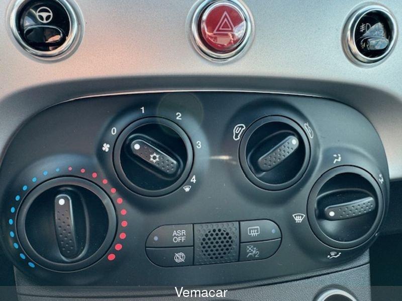 FIAT 500 1.0 Hybrid Hey Google