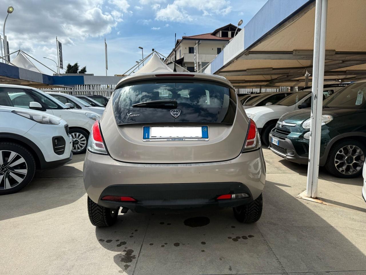 LANCIA NEW YPSILON 900 B/METANO