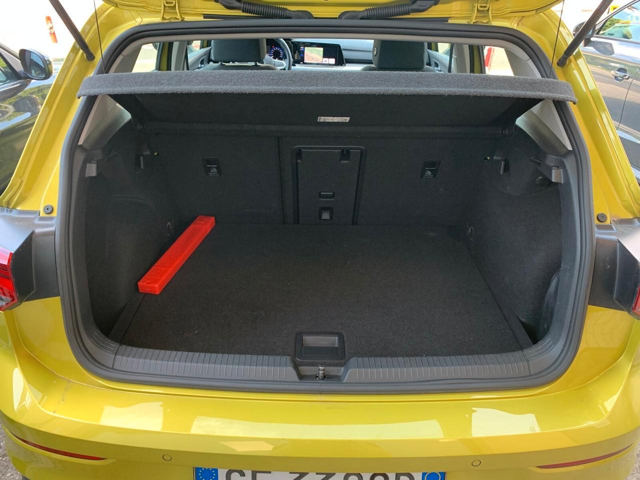 Volkswagen Golf 2.0 TDI Style Neopat. Garanzia