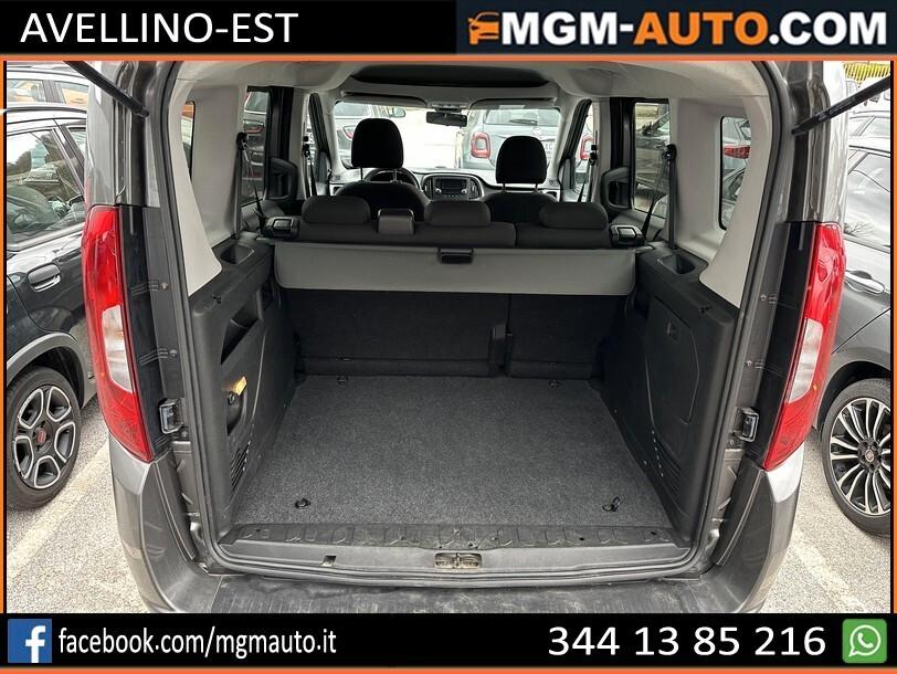 Fiat Doblo 1.6 mjt 120CV Lounge VETTURA 5 posti