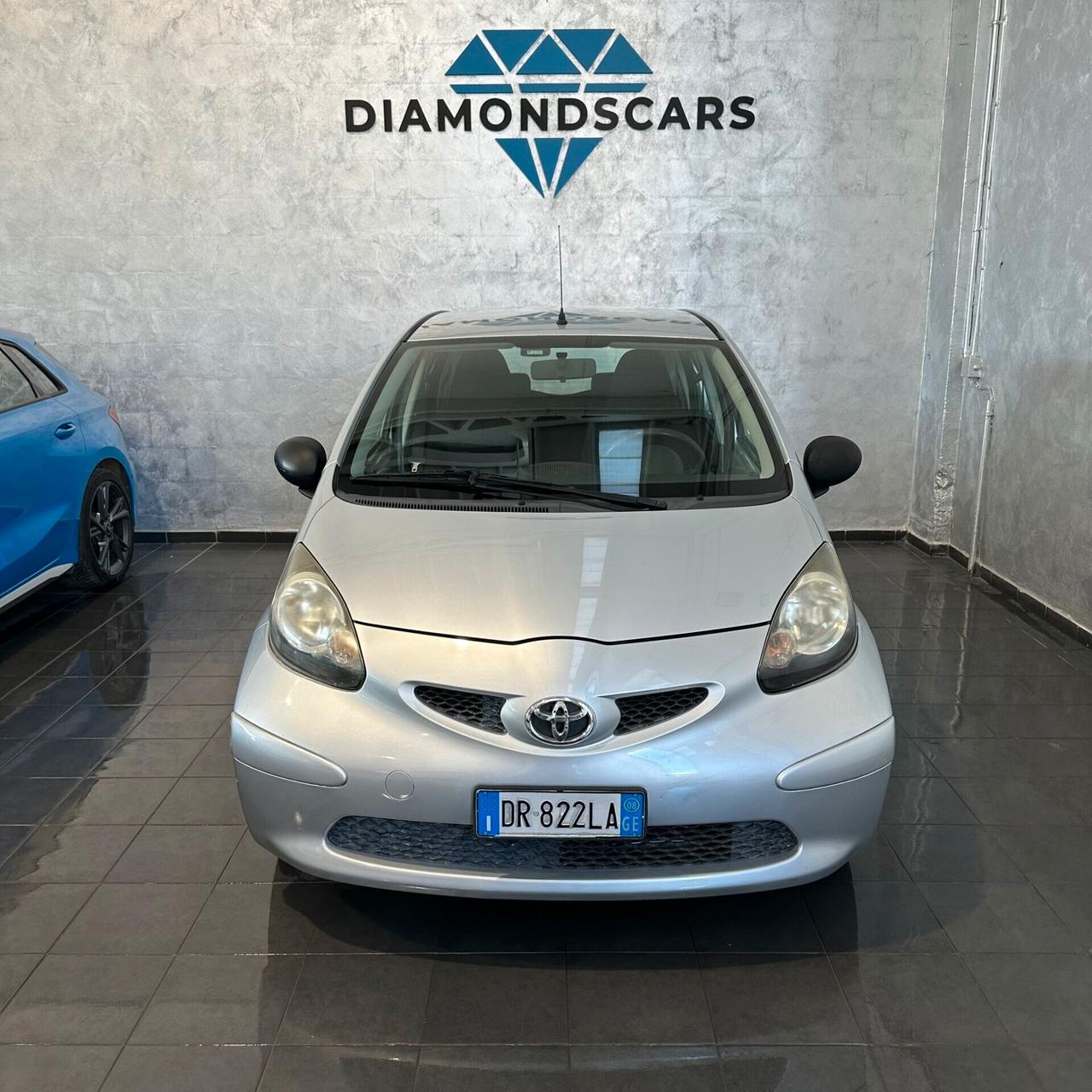 Toyota Aygo 1.0 12V VVT-i 5 porte Sol
