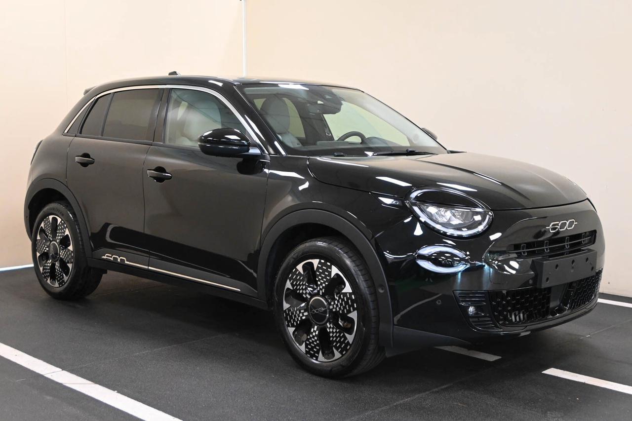 FIAT 600 (2023-->) 600 Hybrid 100 CV DCT MHEV