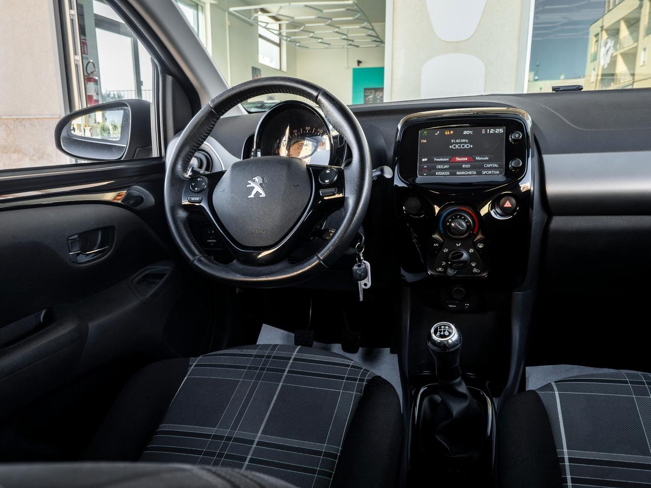 Peugeot 108 PureTech 82 3 porte Allure TOP!