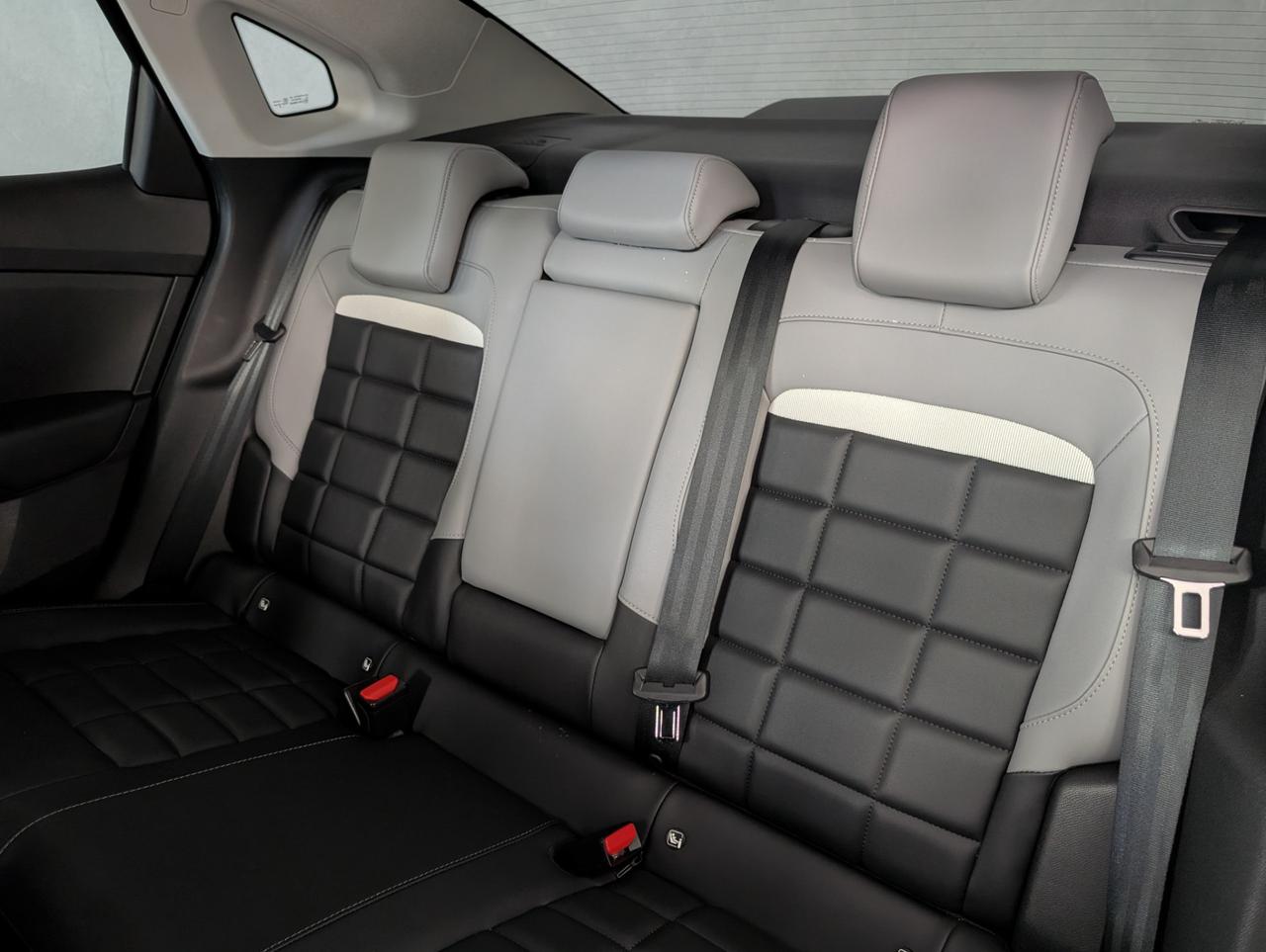 Citroen c4 x 1.2 puretech 130cv EAT8 Max