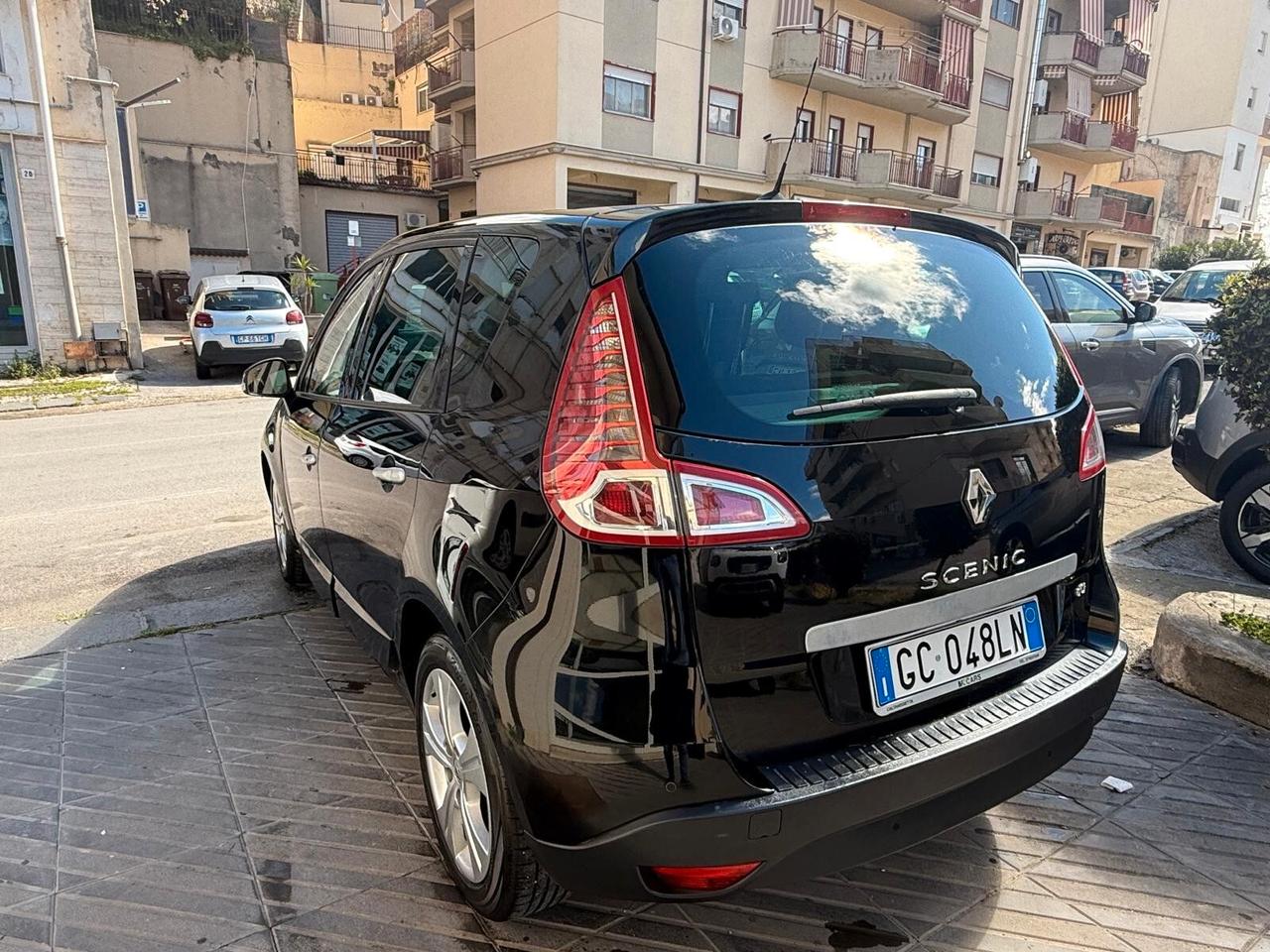 Renault Scenic Scénic X-Mod 1.5 dCi 110CV Dynamique