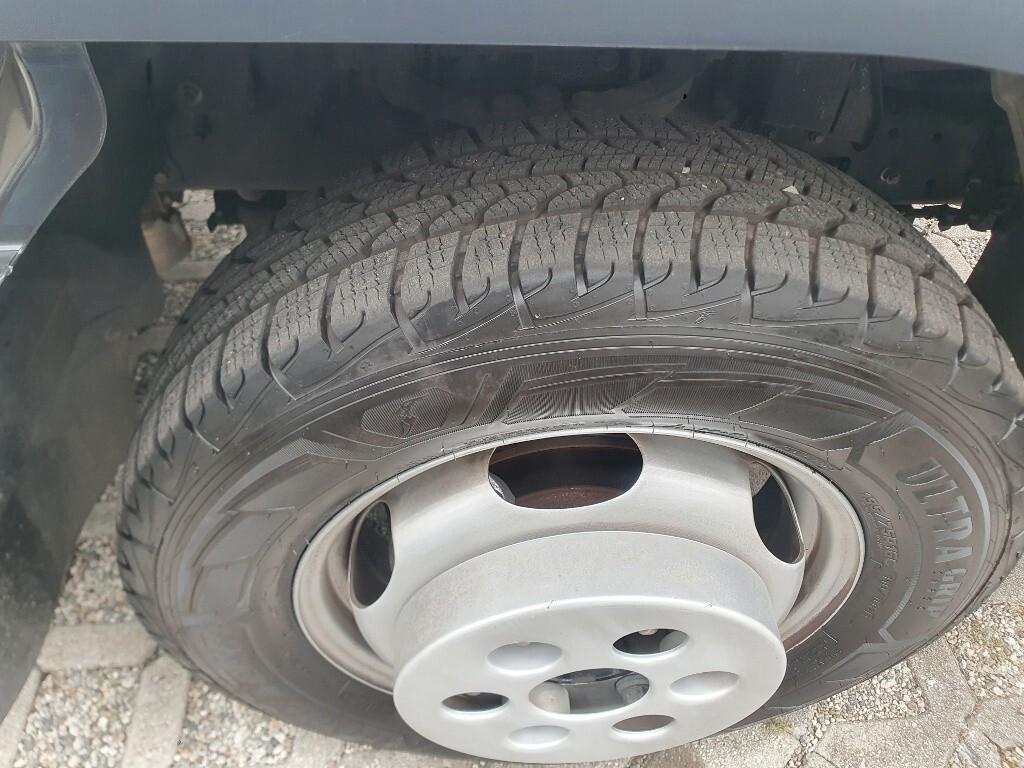 Mitsubishi Fuso Canter 3.0 TDi 131cv Ribaltabile trilaterale