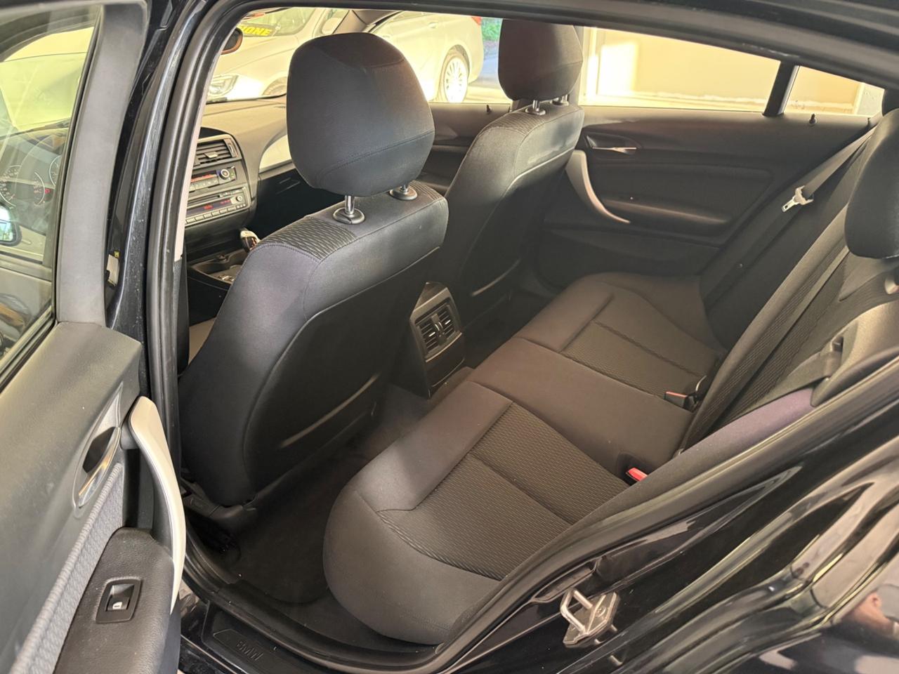 Bmw 118 118d 5p. Msport