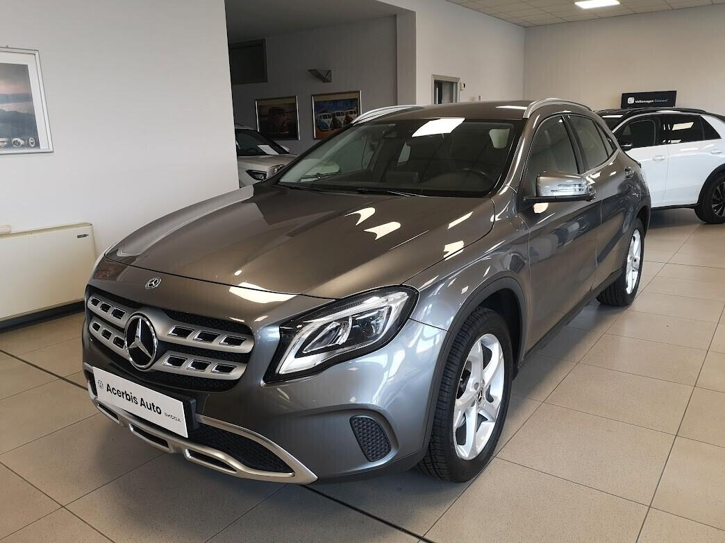 Mercedes-benz GLA 200 180 d Sport 4 MATIC