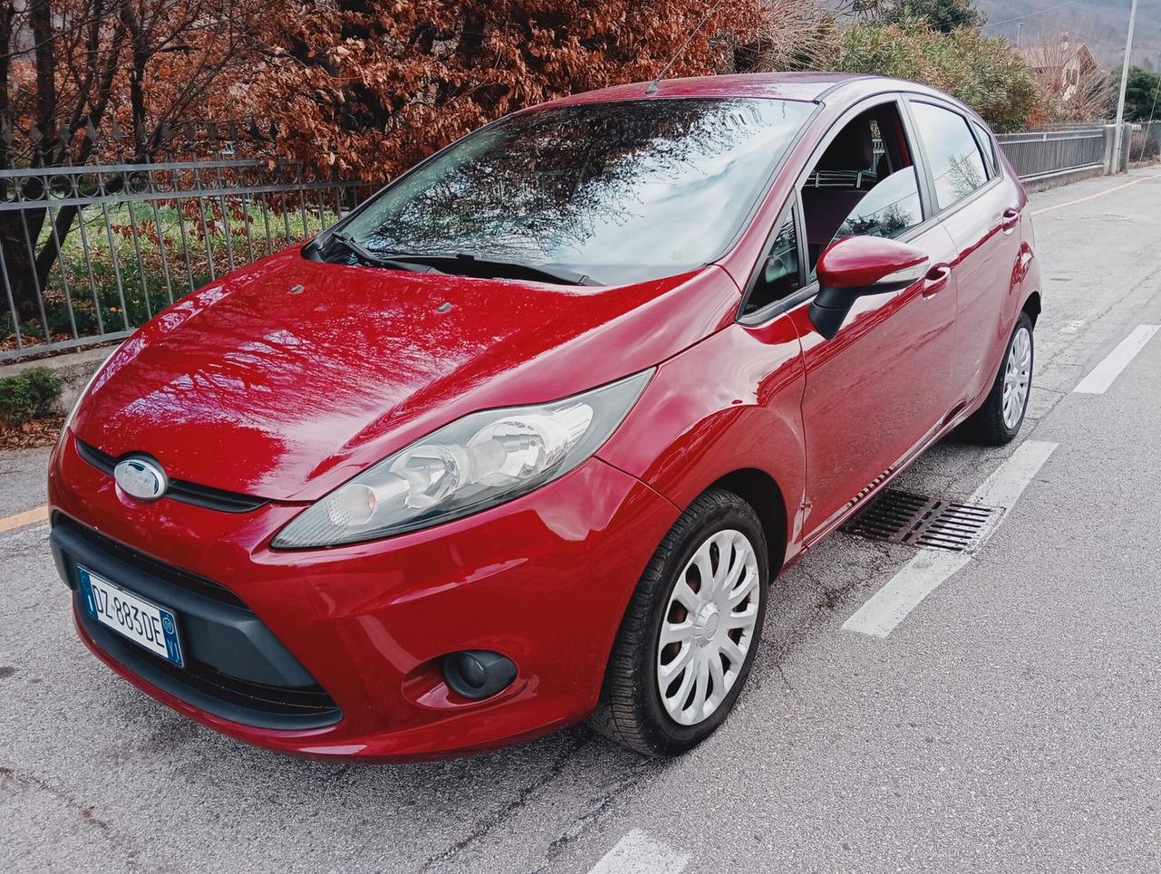 Ford Fiesta 1.4 5 porte Bz.- GPL Titanium