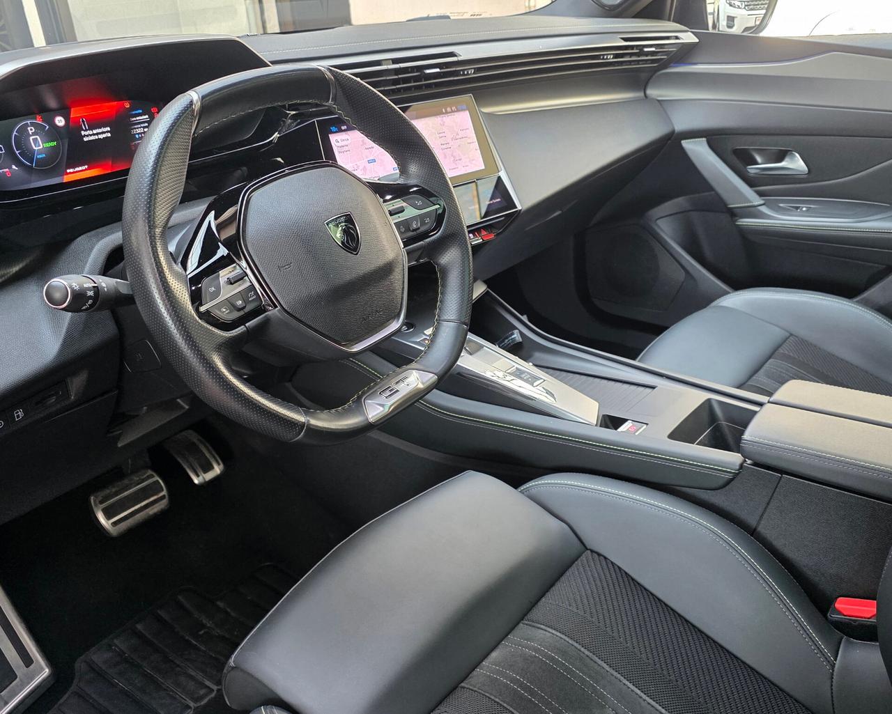 Peugeot 308 Plug-in Hybrid 225 e-EAT8 SW GT