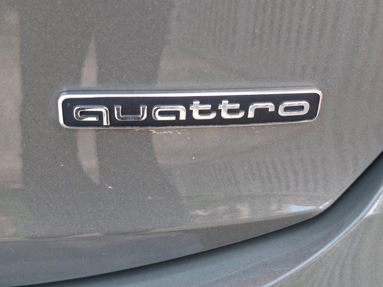 Audi Q3 Sportback 35 2.0 tdi S line 4 con gancio unicoproprietario
