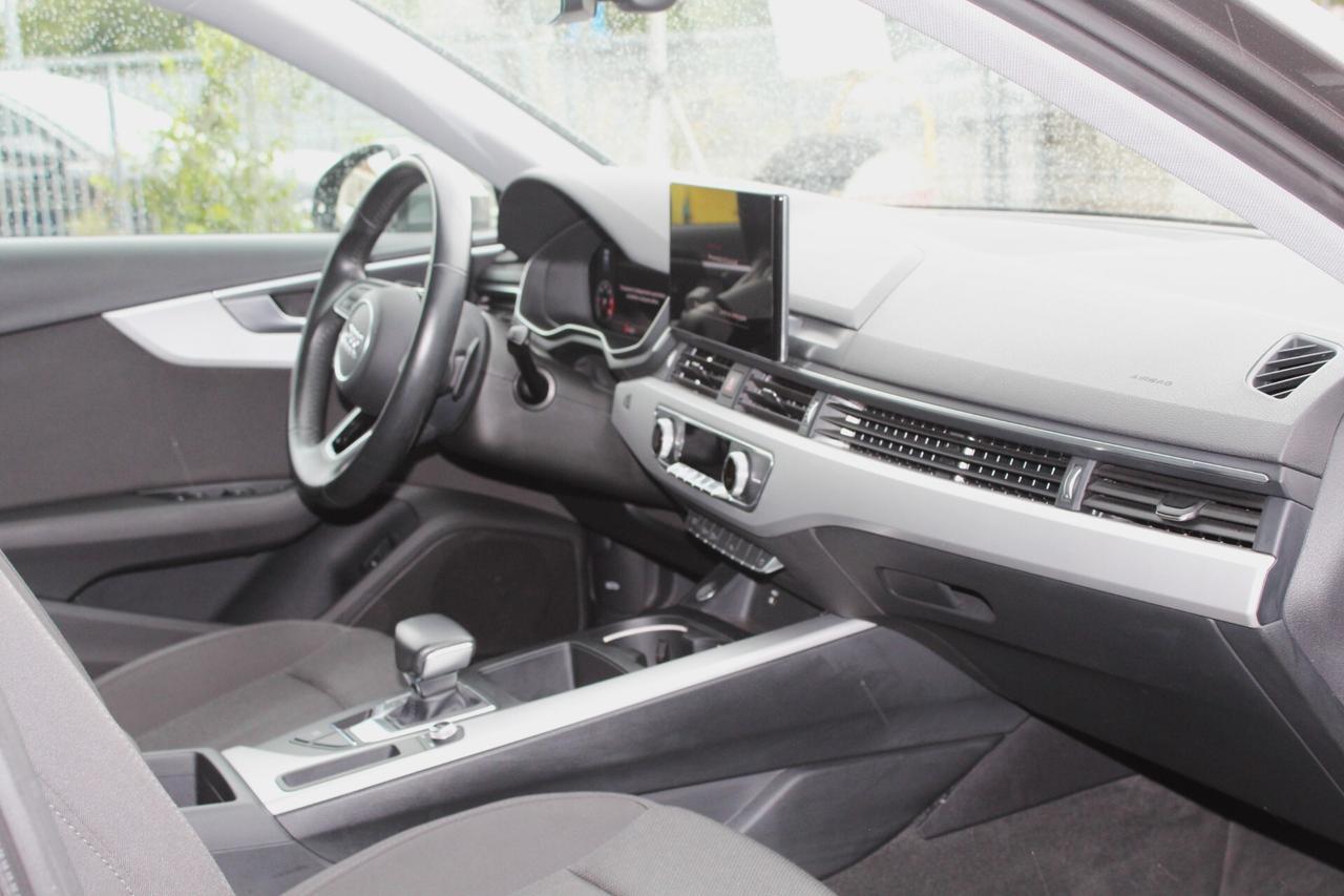 Audi A4 Avant 40 TDI quattro S tronic Sport