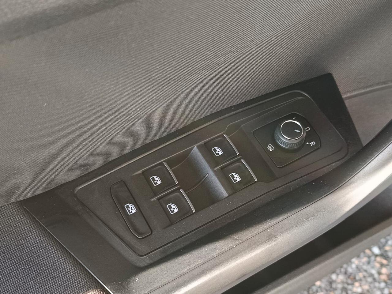 Volkswagen T-Roc 2020 - 1.5 TSI Lb automobili