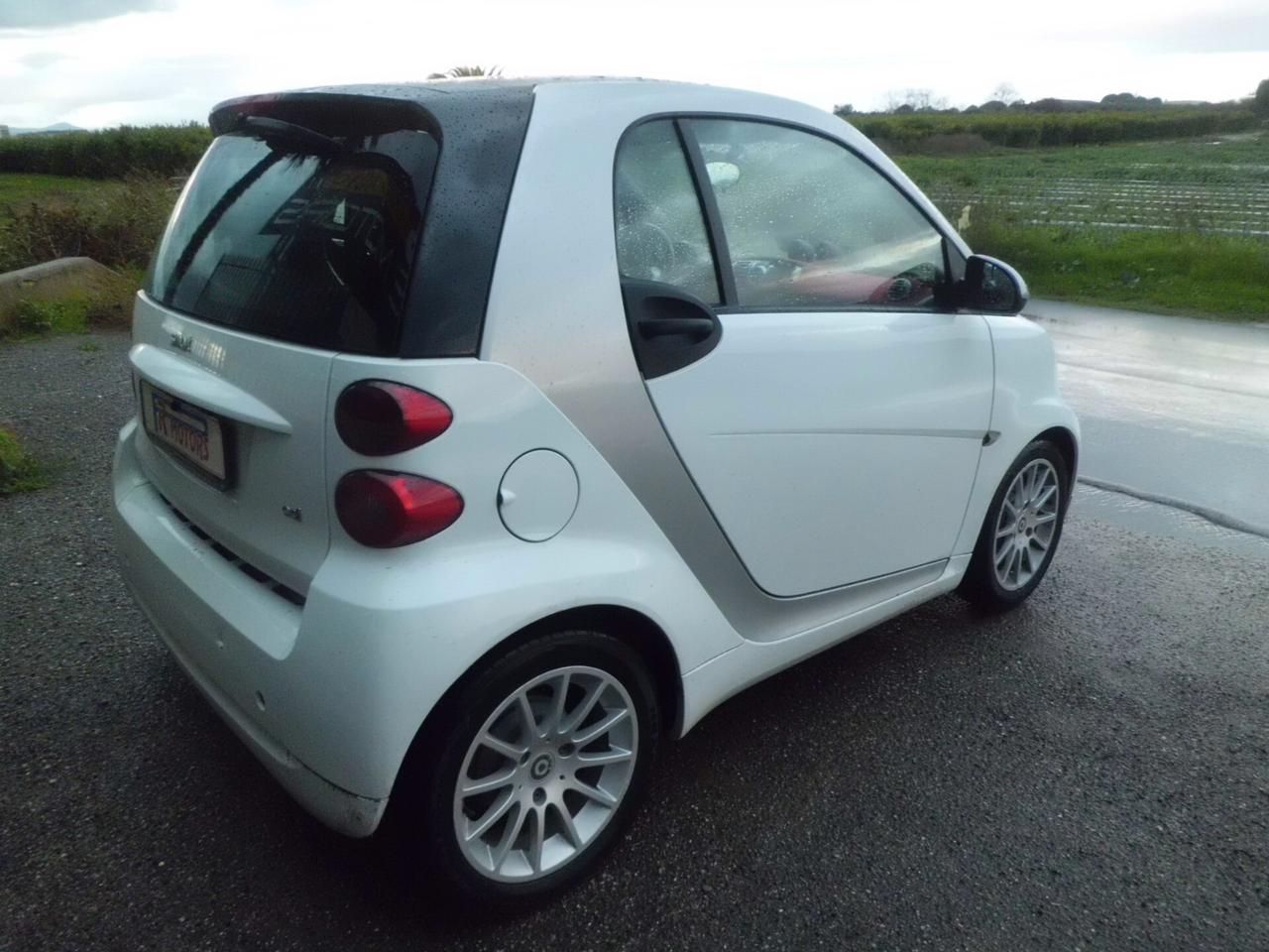 Smart ForTwo 800 40 kW coupé passion cdi