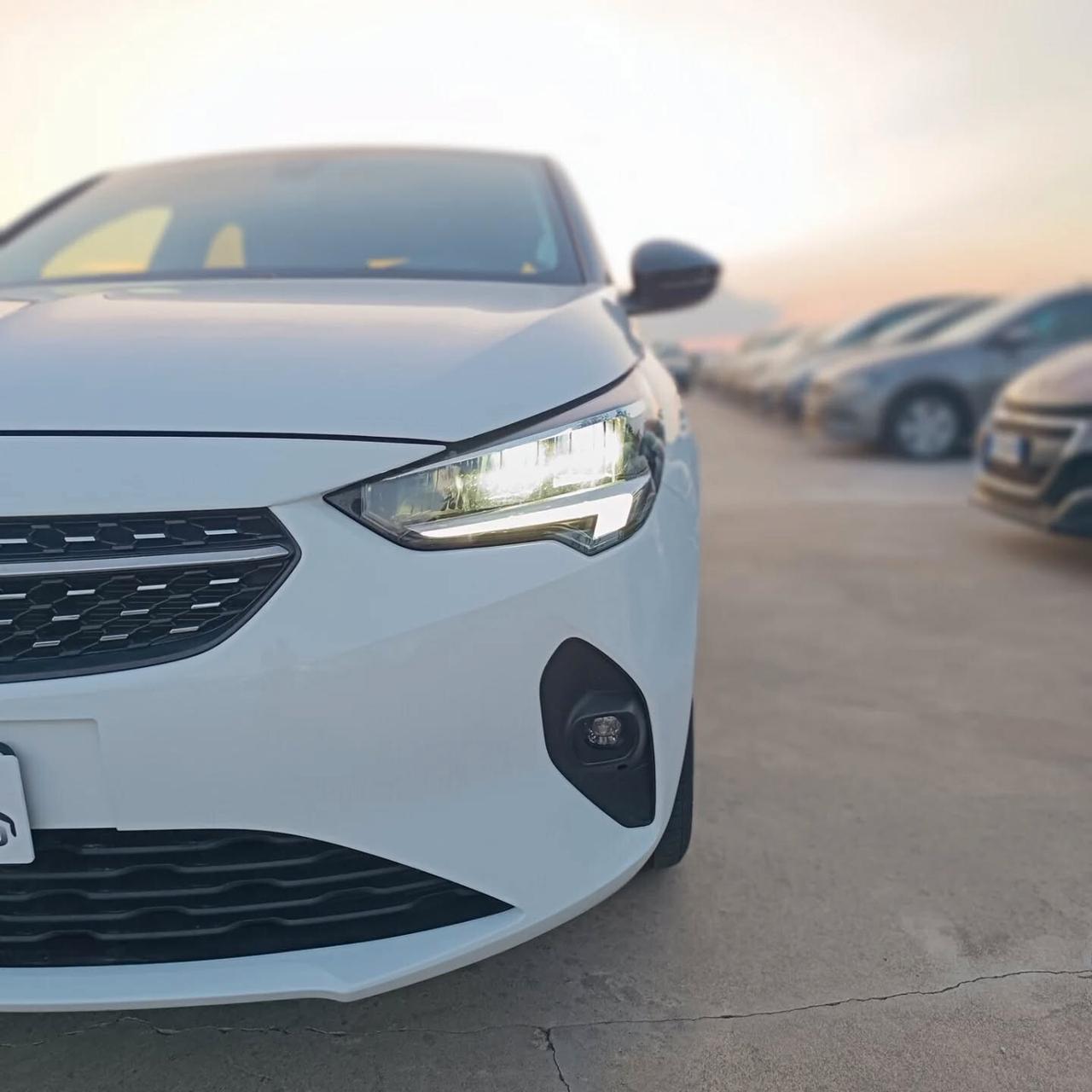 Opel Corsa 1.2 FULL OPT SOLO 17.000KM