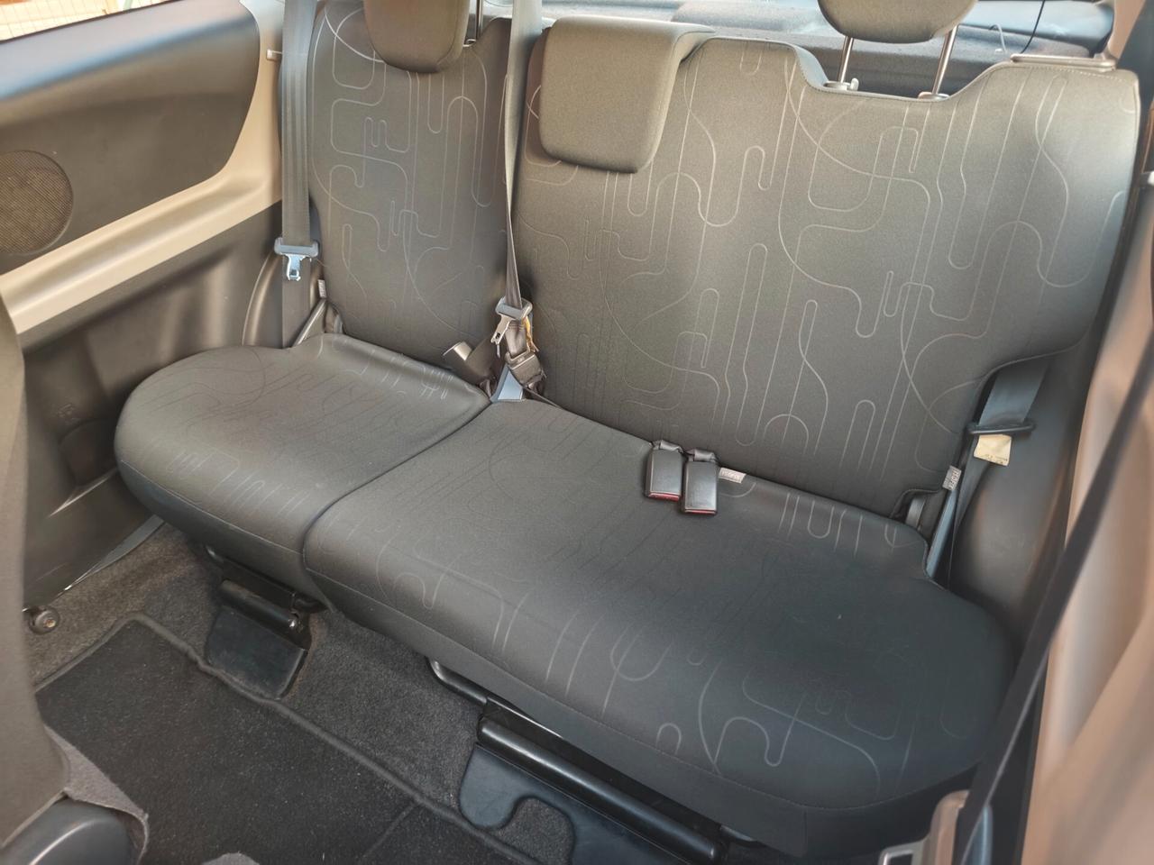 Toyota Yaris 1.0 benzina euro 4 neopatentati
