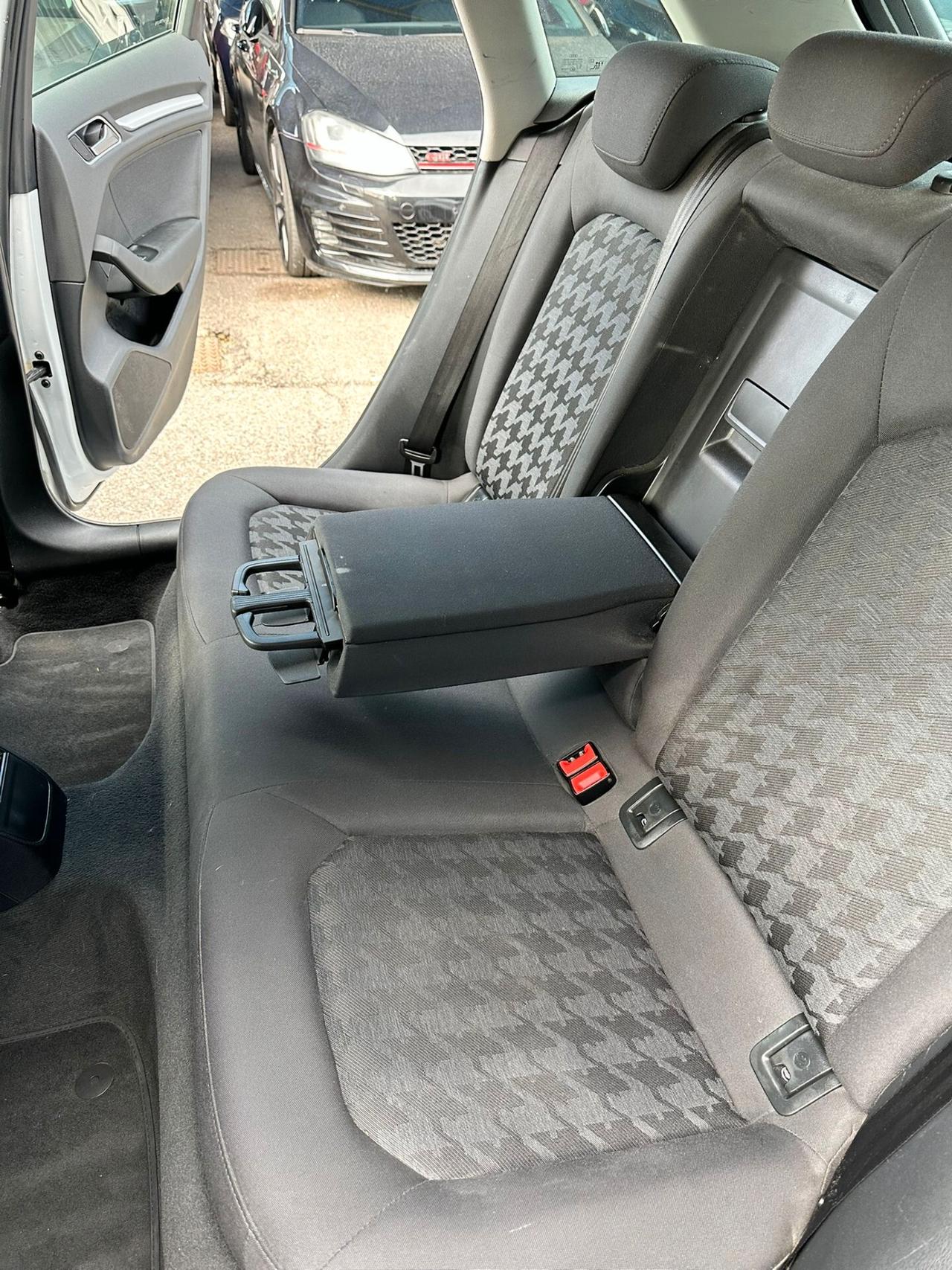 Audi A3 SPB 1.6 TDI clean diesel Ambition