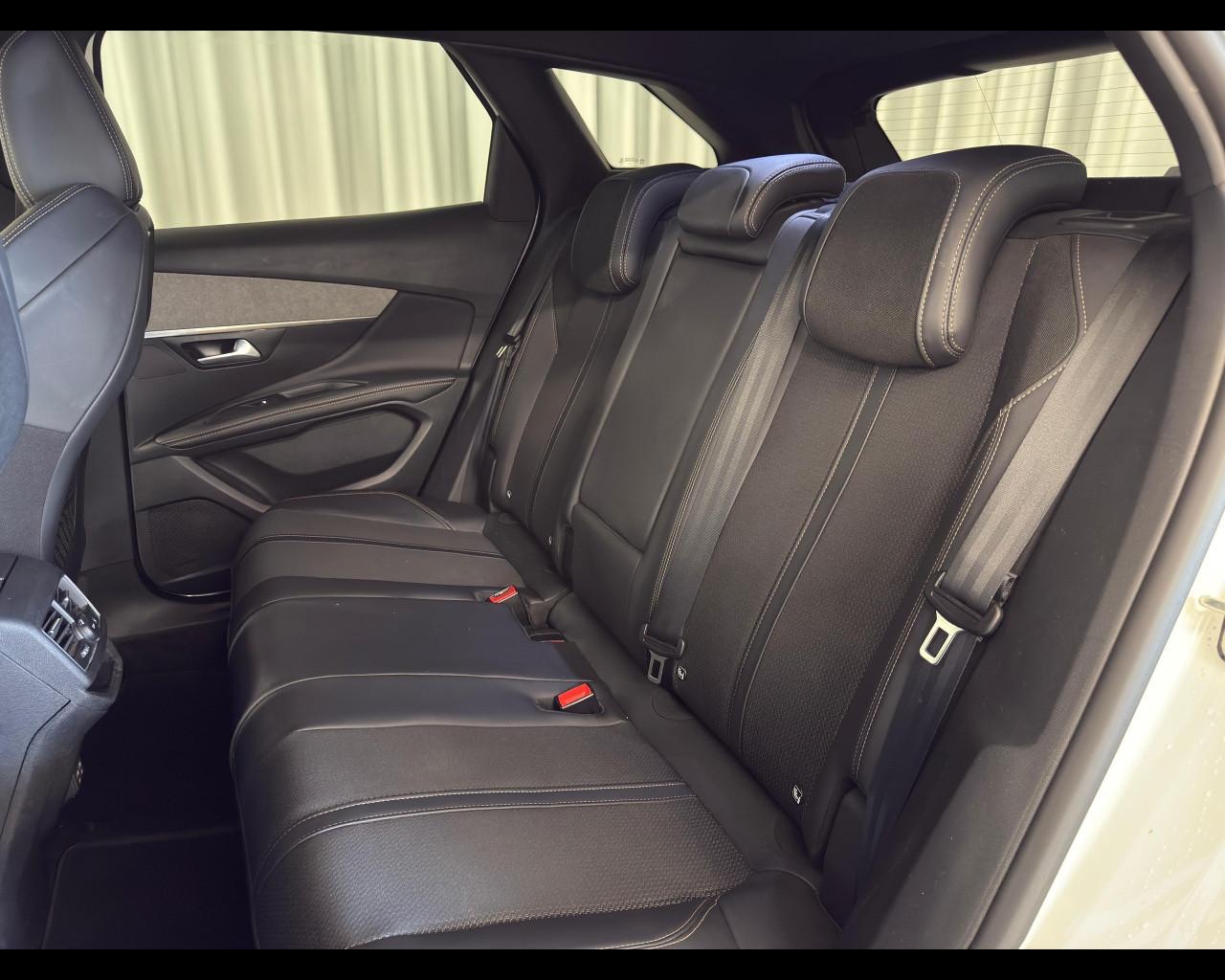 PEUGEOT 3008 2ª serie - 3008 BlueHDi 130 S&S EAT8 GT