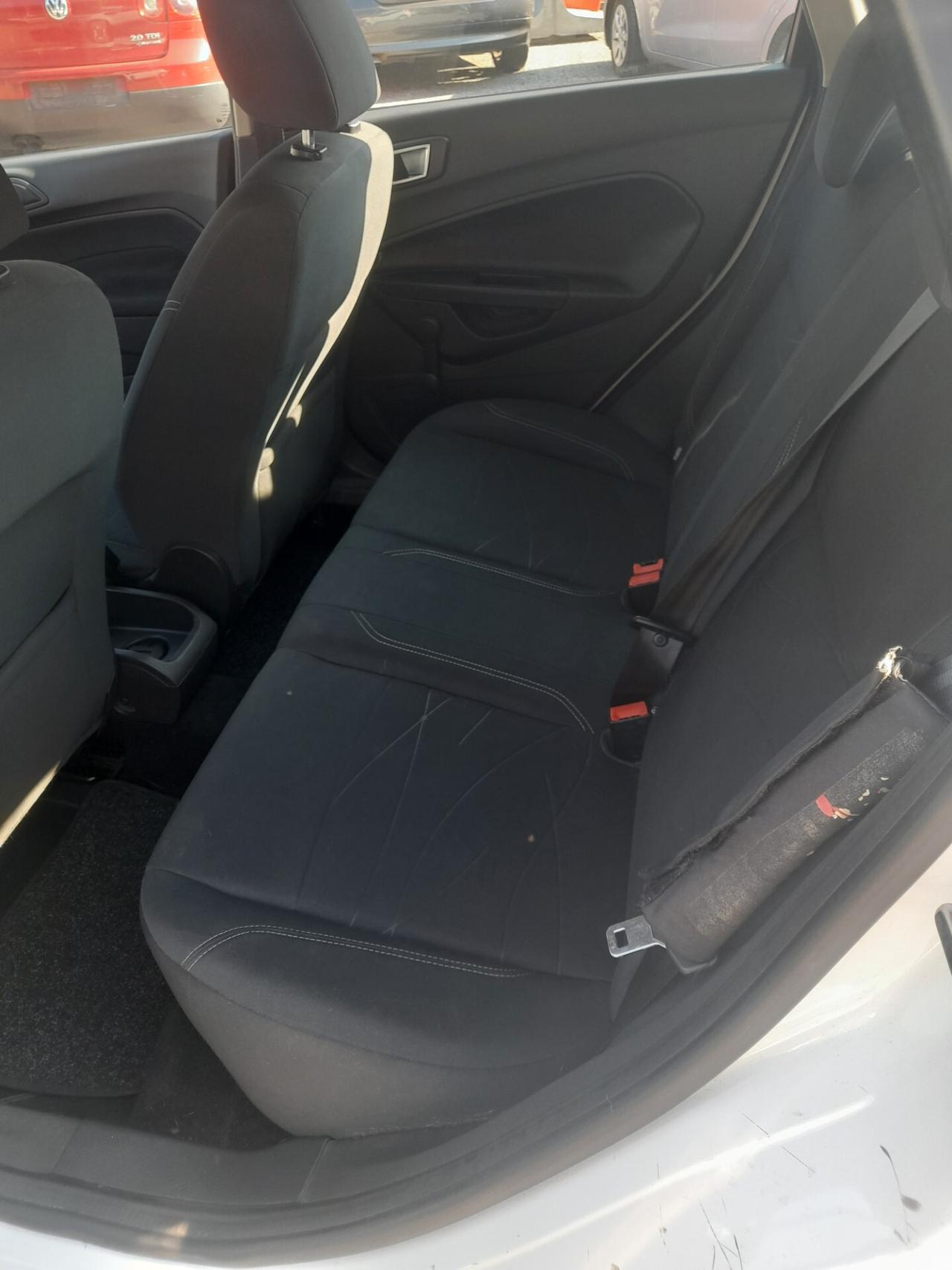 Ford Fiesta 1.5 TDCi 75CV 5 porte