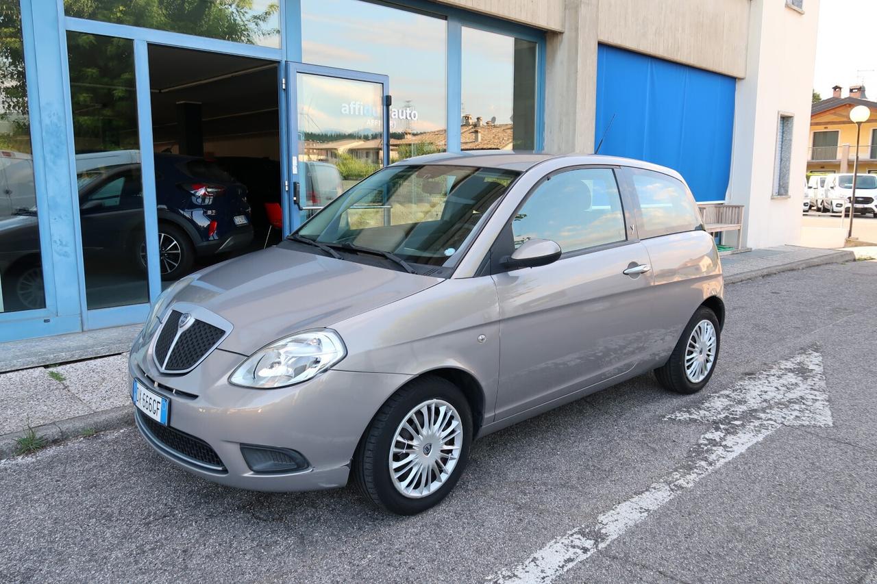 Lancia Ypsilon 1.2 Oro