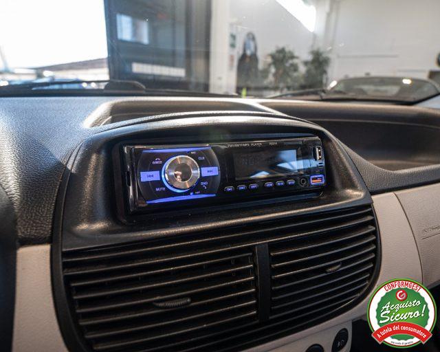 FIAT Punto 1.2 16V 5p. Emotion *NEOPAT*DISTRIBUZIONE OK*