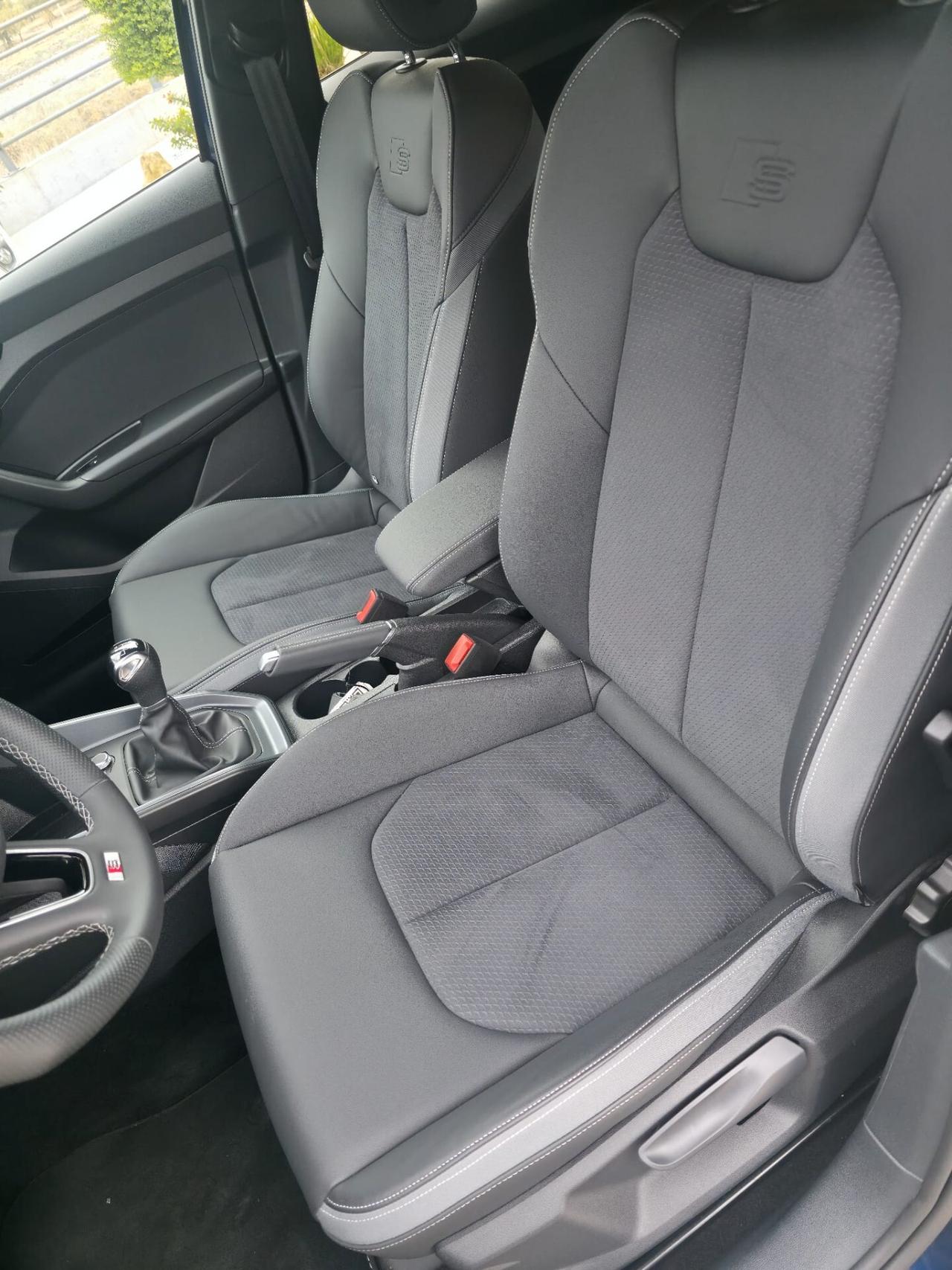 Audi A1 allstreet 30 TFSI S tronic Identity Contrast S.Line