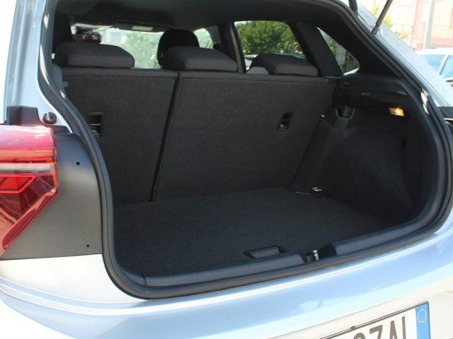 VOLKSWAGEN Polo 1.0 TSI 110 CV DSG R-Line