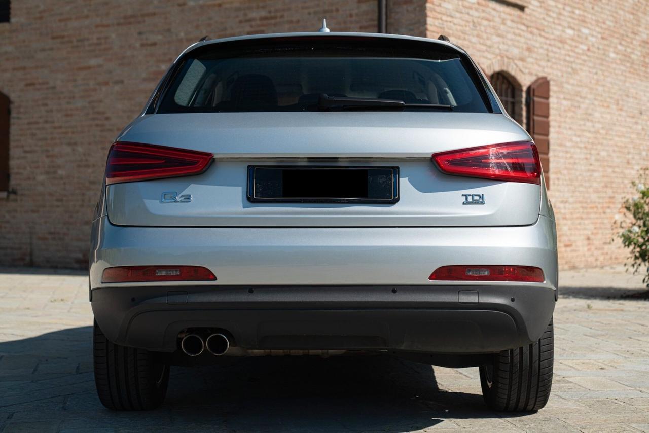 Audi Q3 S-TRONIC QUATTRO !! (SUPER NUOVA)