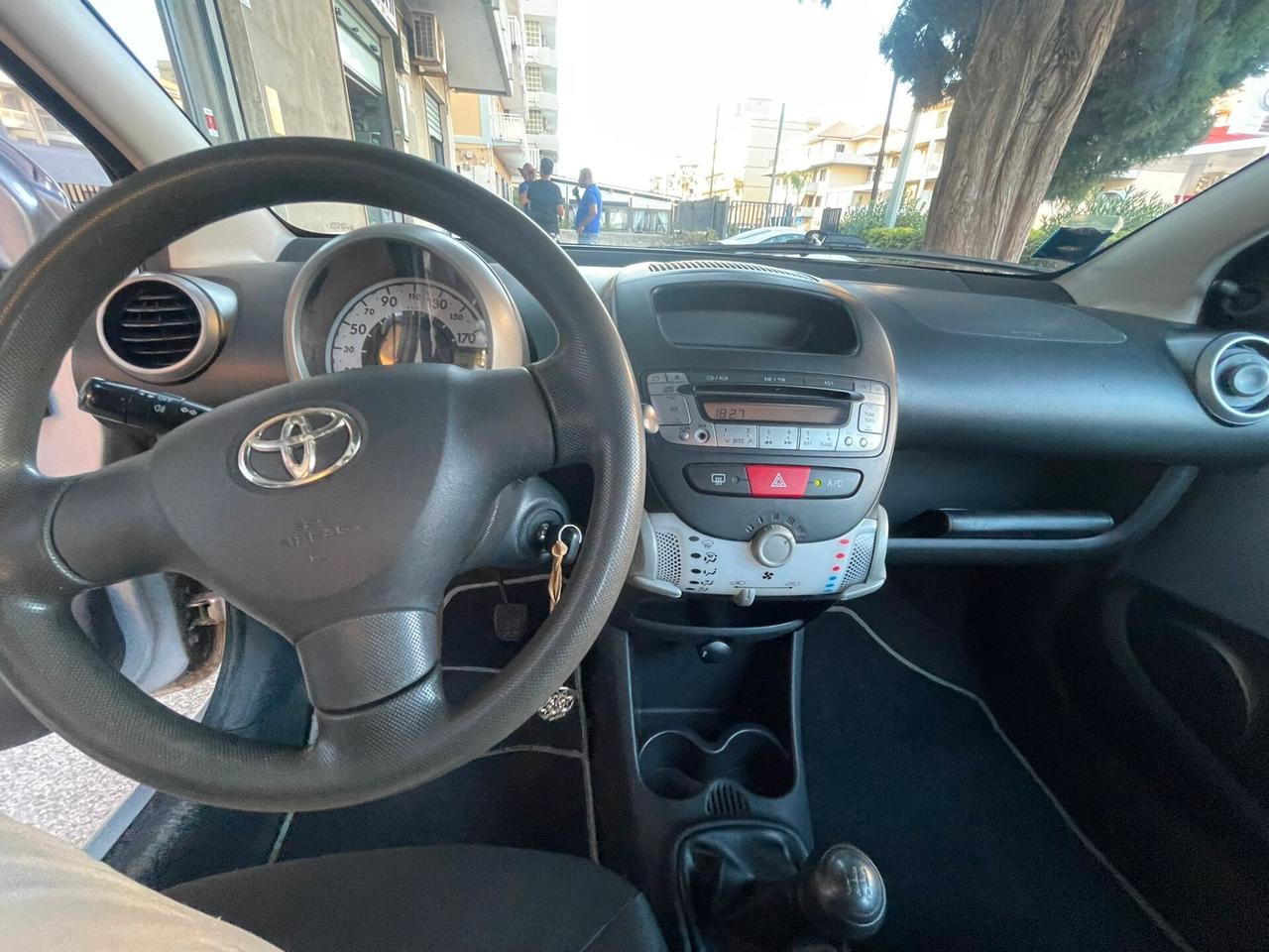 Toyota Aygo 1.0 12V VVT-i 5 porte Lounge Connect