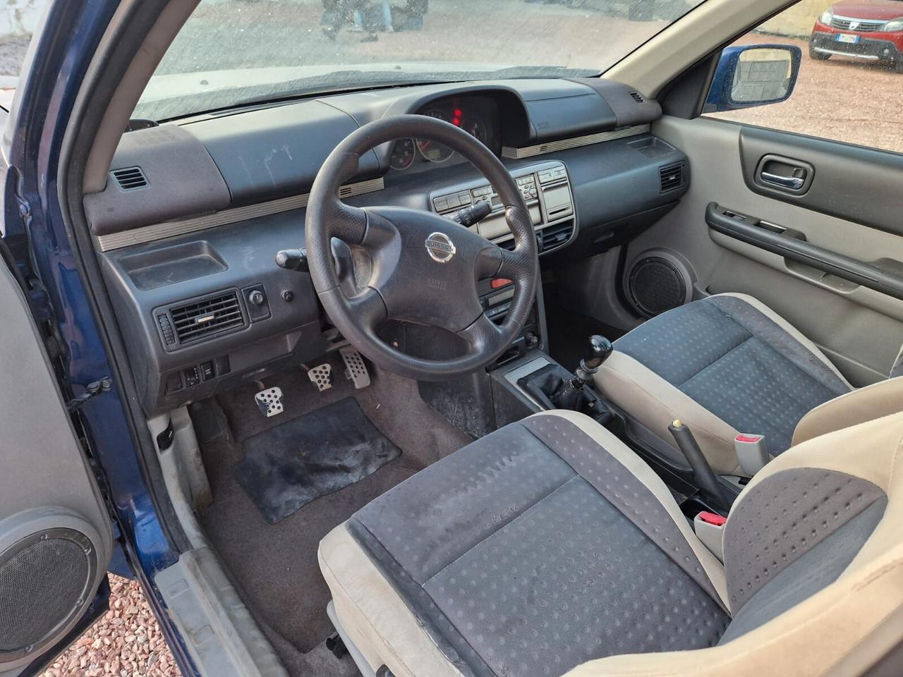Nissan X-Trail 2.2 dCi Sport