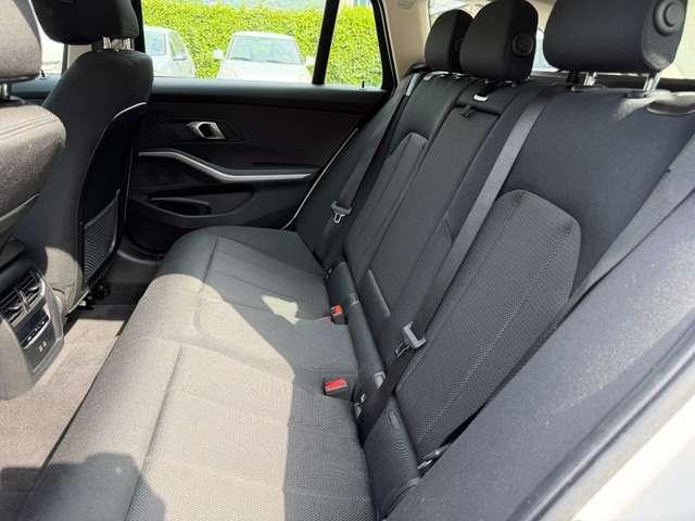 BMW 318 d 48V Touring