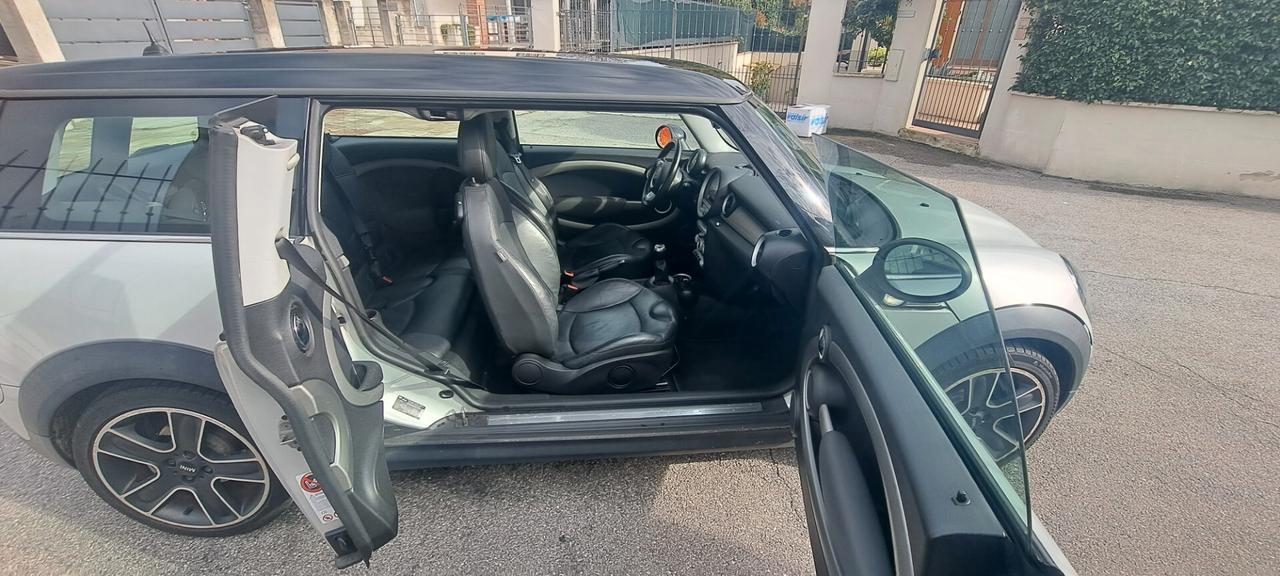 Mini Cooper D Clubman NEOPATENTATI