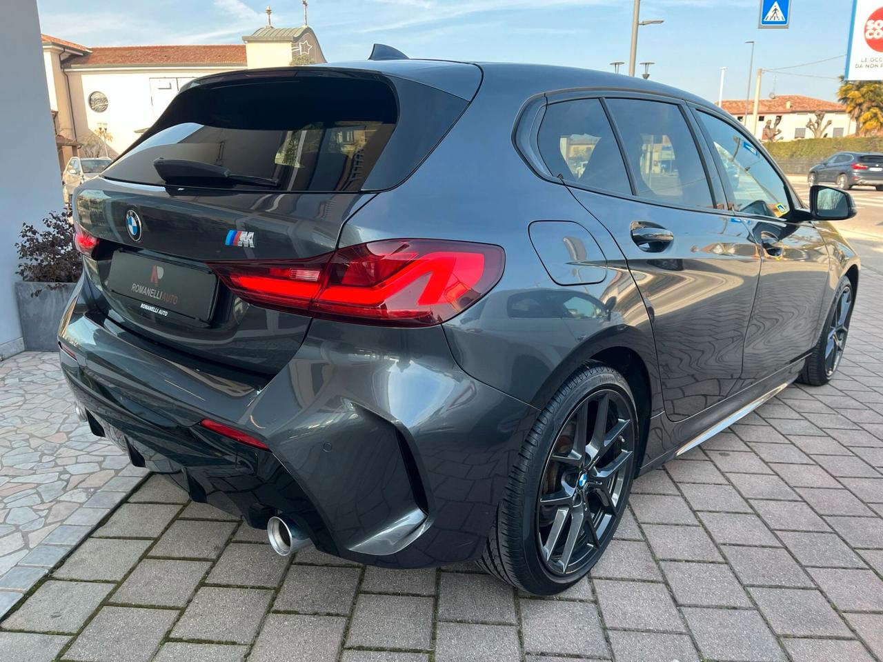 Bmw 118 118d 5p. Msport