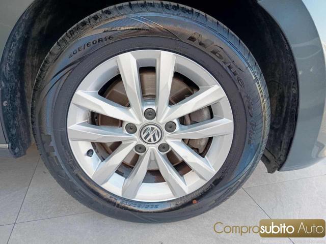 VOLKSWAGEN Touran 1.6 TDI 115 CV SCR DSG Executive BlueMotion Tech.