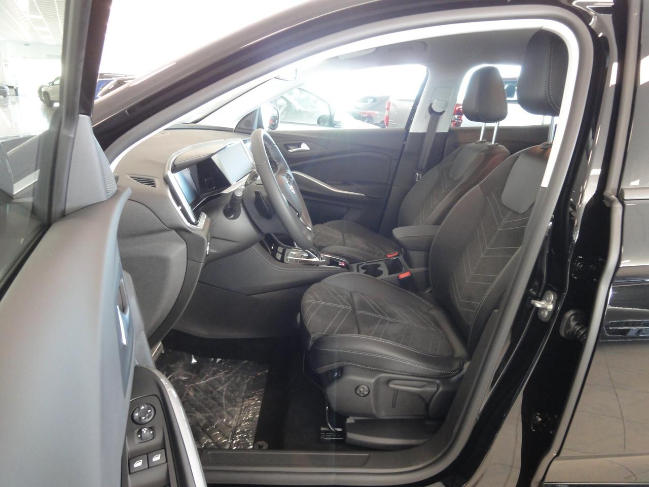 OPEL GRANDLAND ULTIMATE BUSINESS ELEGANCE 1.5d 130cv/96kw AT8 Cambio Automatico