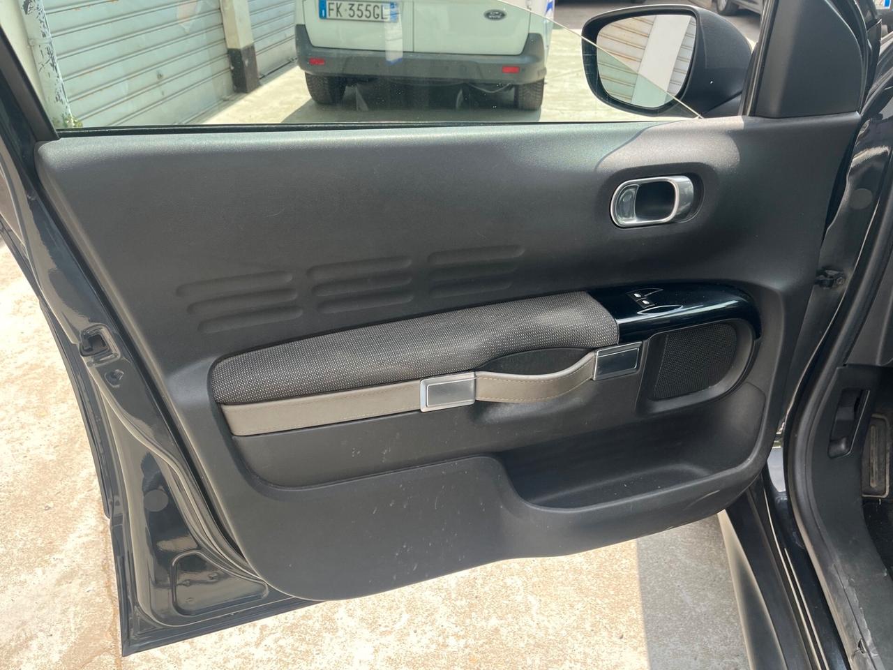 Citroen C4 Cactus PureTech 82 Shine