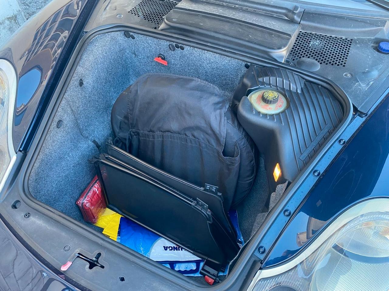 Porsche 996 CARRERA 911 CABRIO