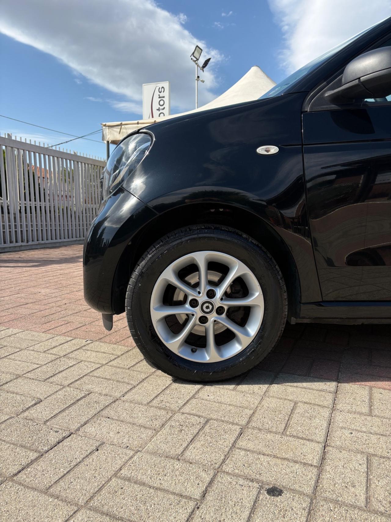 Smart ForFour 70 1.0 Youngster