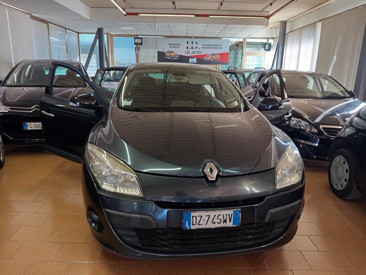 Renault Megane Mégane 1.5 dCi 110CV Luxe ok neopatentati